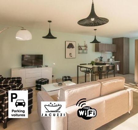 Côté Jardin avec Jacuzzi Privatif et parking privé Apartamento Sarlat-la-Canéda Exterior foto